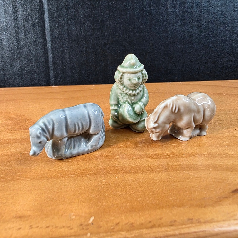 Wade England Whimsies Figurines Lot of 3 Bear Clown Horse